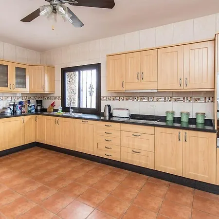 Eliana With Air Conditioning And Sea Views Villa *