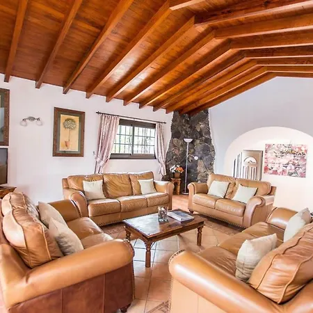 Eliana With Air Conditioning And Sea Views * Puerto del Carmen (Lanzarote)
